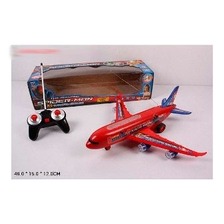 Літак 767-409 "SPIDER-MAN" (24шт / 2) пульт на батар., в кор.46 * 15 * 12cm