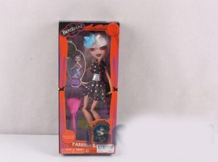 Лялька "Bratzillaz" 1073 (144шт / 2) з аксесс., В кор. 30 * 13 * 5см