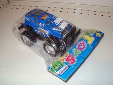 Джип 2011 (288шт) инер-й, 2 вида, в кульке, 17-19-9см