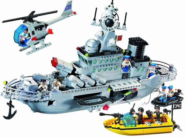 Конструктор BRICK 821 (12шт) военный корабль, 843 дет, в кор-ке, 54-37-7см